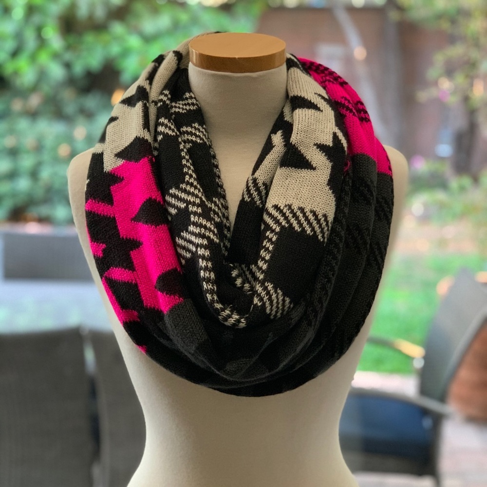 Steve Madden Infinity Scarf